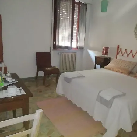 Host Vendégház *